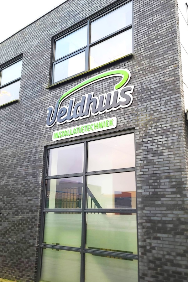 Veldhuis installatietechniek logo